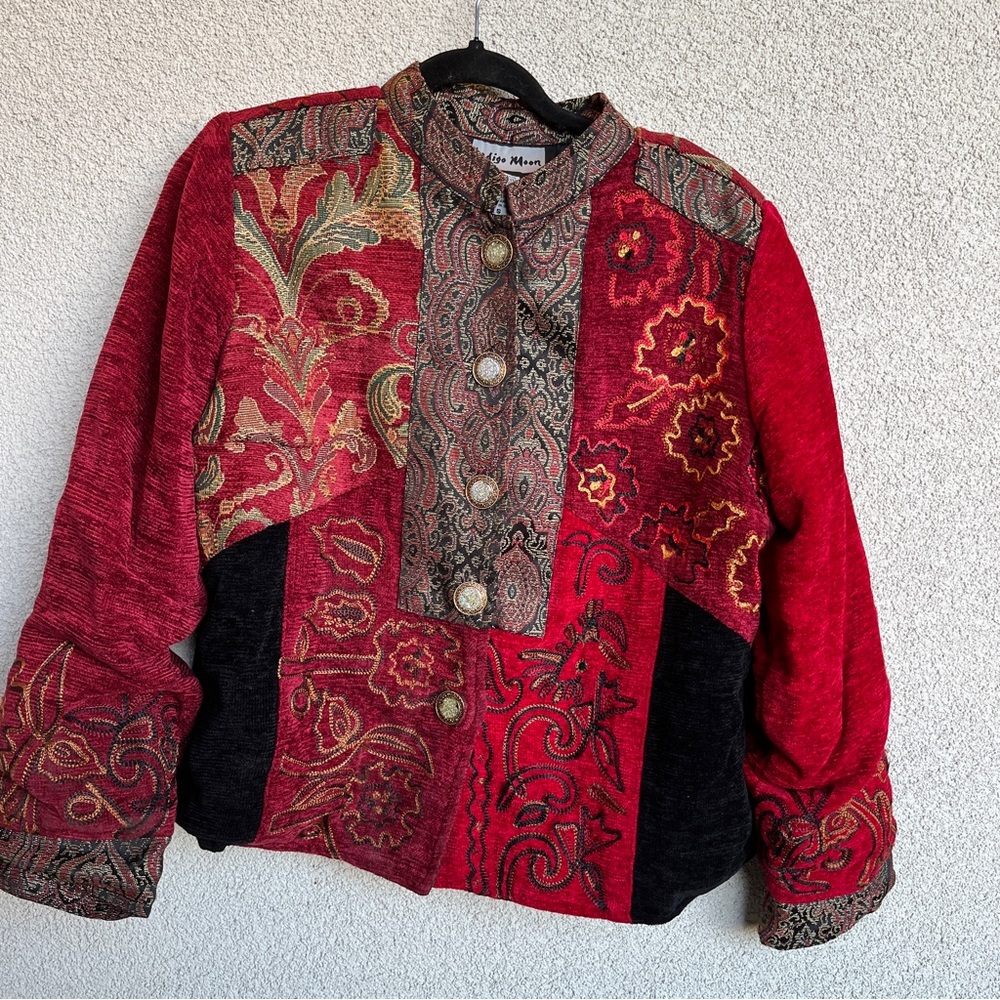 Indigo Moon Sz S Red Tapestry Embroidered Boho Jacket